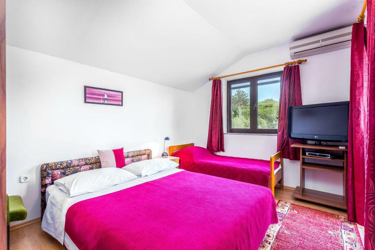 Garden Paradise App Sveti Vid-Miholjice Dış mekan fotoğraf