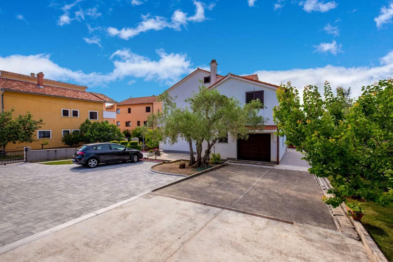 Garden Paradise App Sveti Vid-Miholjice Dış mekan fotoğraf