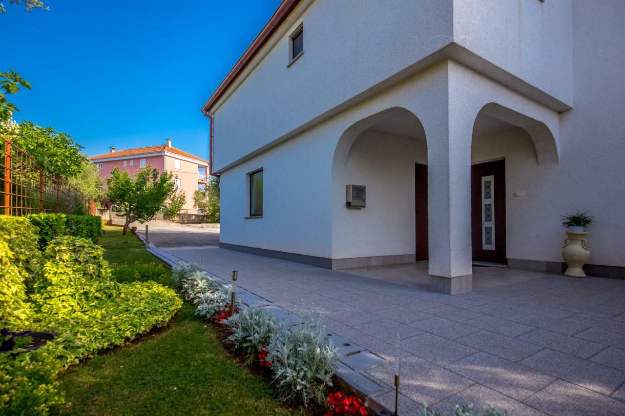 Garden Paradise App Sveti Vid-Miholjice Dış mekan fotoğraf
